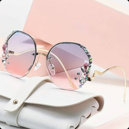 GlamVision™: El Reflejo de Tu Elegancia