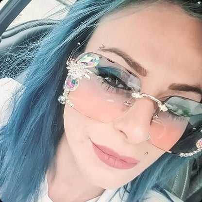 GlamVision™: El Reflejo de Tu Elegancia